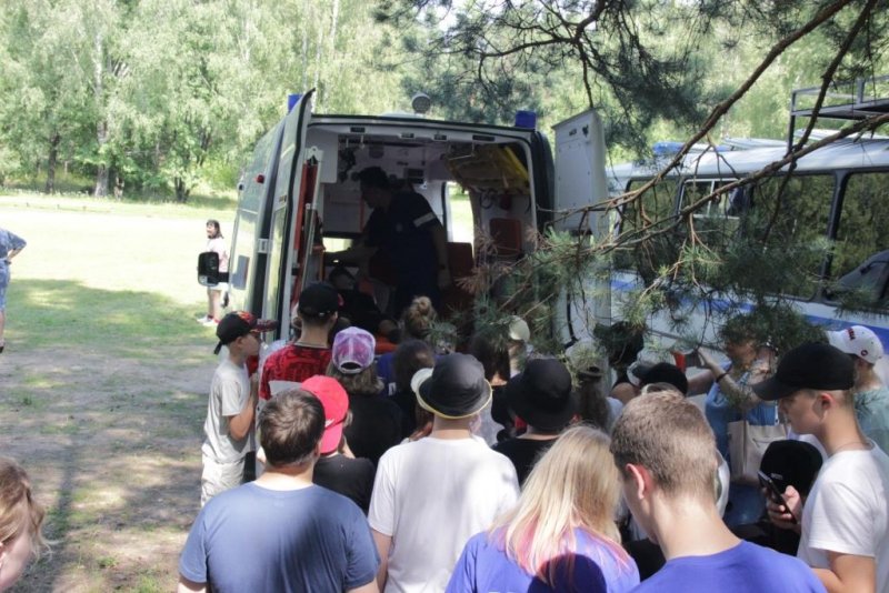 В Нижегородской области полицейские и общественники организовали захватывающее мероприятие для отрядов детского оздоровительного центра